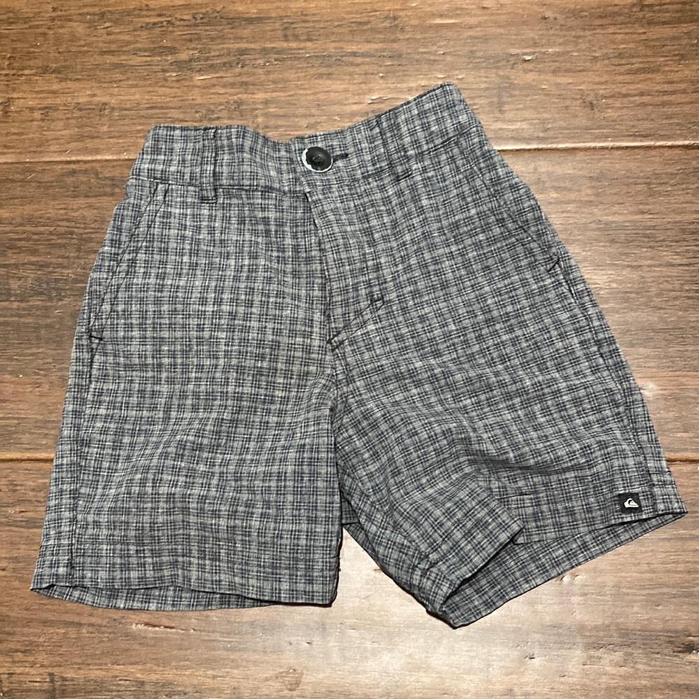 Quiksilver quick dry hybrid shorts boys size 2